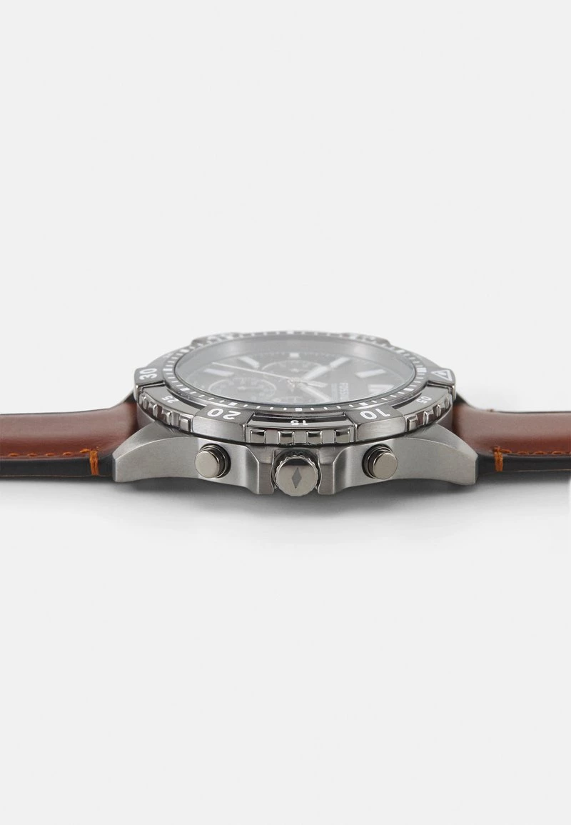 Fossil GARRETT Montre à Aiguilles Brown Homme 5 Fossil GARRETT Montre à Aiguilles Brown Homme – Image 3