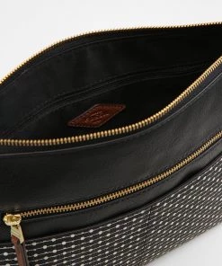 Fossil FIONA Sac Bandoulière Black Femme 12 Fossil FIONA Sac Bandoulière Black Femme -Fossil Soldes 2022 29b88a87d0da4280a9cb6ec8491fec3a