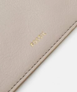 Fossil Femme LOGAN Portefeuille Gray 9 Fossil Femme LOGAN Portefeuille Gray -Fossil Soldes 2022 350bf08f38b84fde927726ece71a4ab4