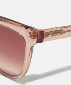 Fossil Lunettes De Soleil Crystal Pink Femme 9 Fossil Lunettes De Soleil Crystal Pink Femme -Fossil Soldes 2022 4ba63dccb52c4ab9b2a08d06e4549b14