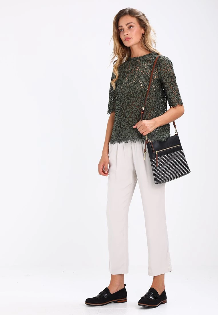 Fossil FIONA Sac Bandoulière Black Femme 4 Fossil FIONA Sac Bandoulière Black Femme – Image 2