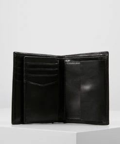 Fossil RYAN Portefeuille Black Homme 15 Fossil RYAN Portefeuille Black Homme -Fossil Soldes 2022 8edcddf20c834f1f93626bd48e75a20b