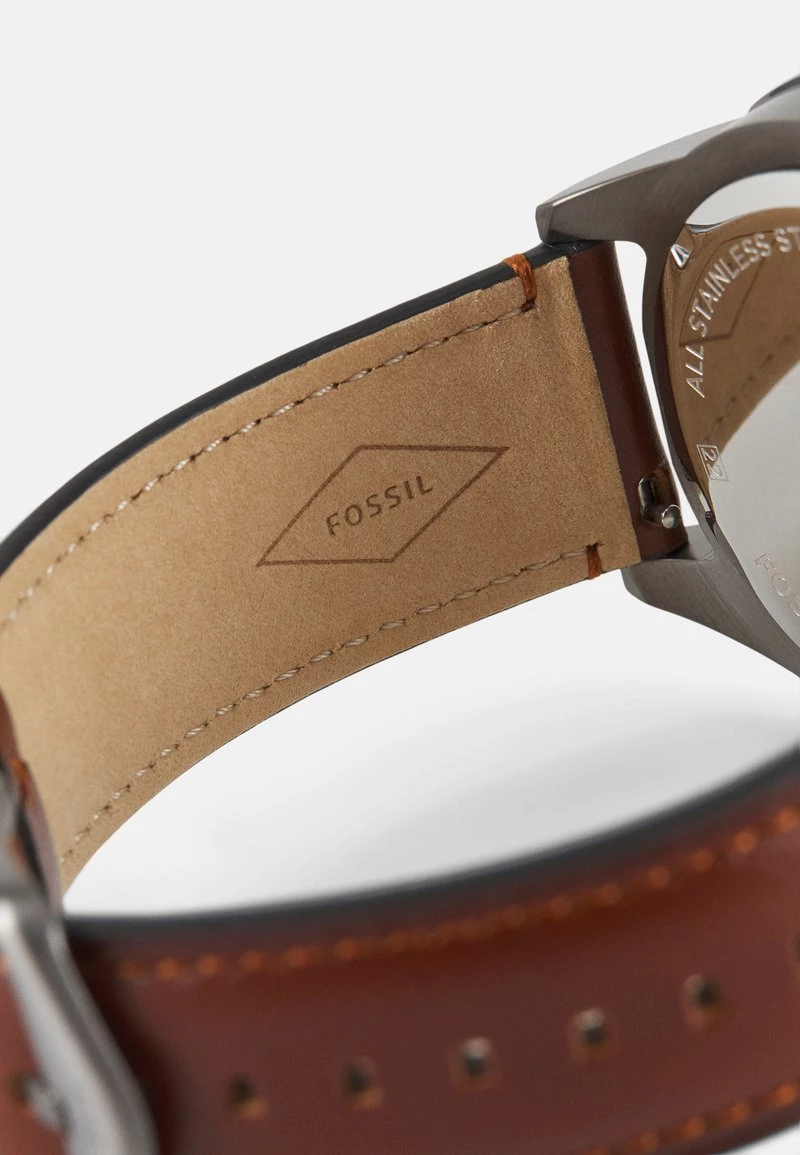 Fossil GARRETT Montre à Aiguilles Brown Homme 7 Fossil GARRETT Montre à Aiguilles Brown Homme – Image 5