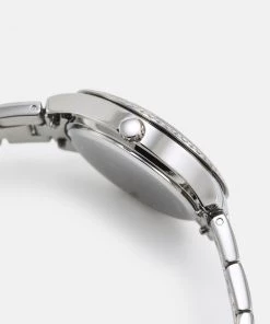 Fossil STELLA Montre Silver Coloured Femme 8 Fossil STELLA Montre Silver Coloured Femme -Fossil Soldes 2022 a104bd24078e49f1973c46aa32f10611