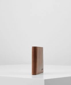 Fossil Homme DERRICK RFID Étui Pour Cartes De Visite Brown -Fossil Soldes 2022 d1597eac84b34ee7988327fdf9441d27