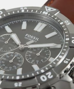 Fossil GARRETT Montre à Aiguilles Brown Homme 11 Fossil GARRETT Montre à Aiguilles Brown Homme -Fossil Soldes 2022 d3350c1ece3642688e4c88be9daf75f1