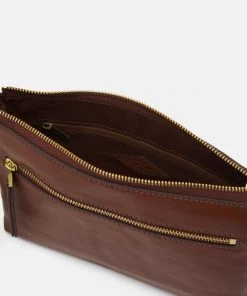 Fossil FIONA Sac Bandoulière Brown Femme -Fossil Soldes 2022 e4d92e75673e45e2944a21f5f51e3087